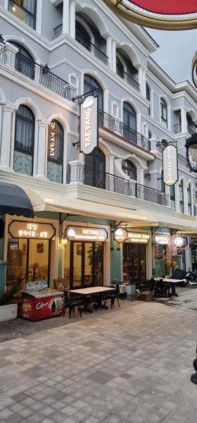 BREAKING DAWN- TAEYANG Hotel Phú Quốc